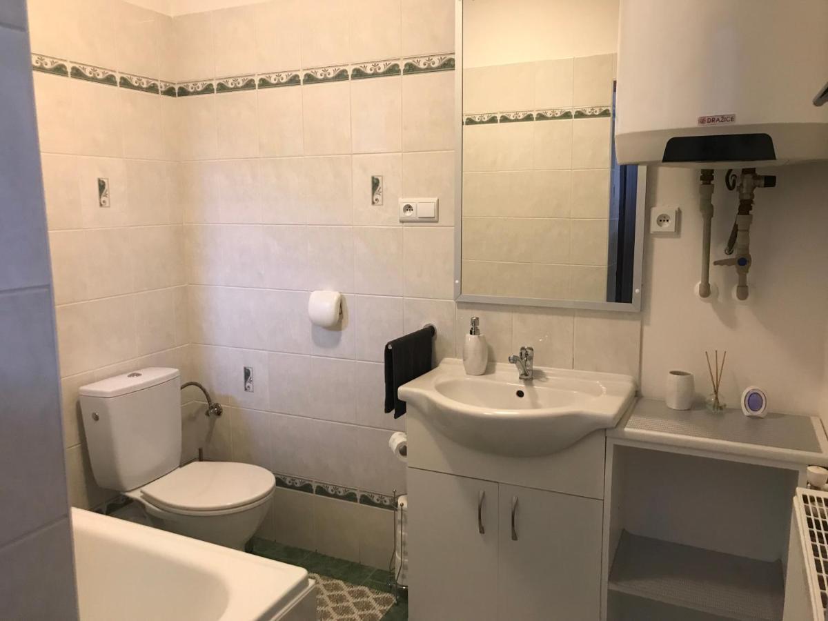 Cyklo-Moto Apartman Lomnice nad Lužnicí Exterior foto